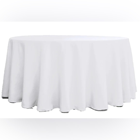 Tablecloths and Chair Covers - Picture 3 of 3